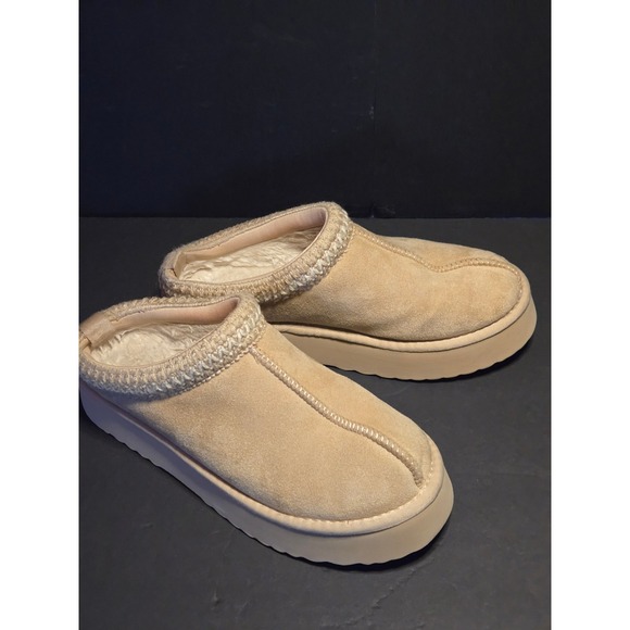 Matisse Shoes - Altar'd State Matisse Cloud Slippers Womens 9 Tan Suede Excellent Platform Mule